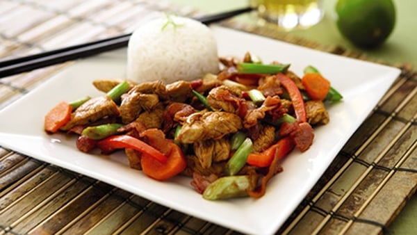 Turkey Stir-fry with Smoked Bacon and Lime