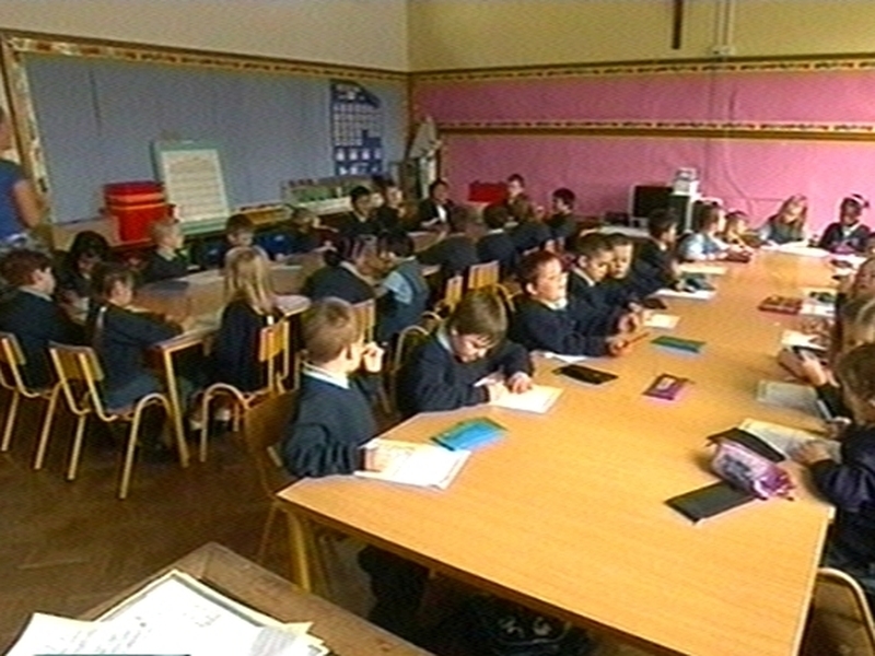 Primary schools - Budget cuts will increase class sizes