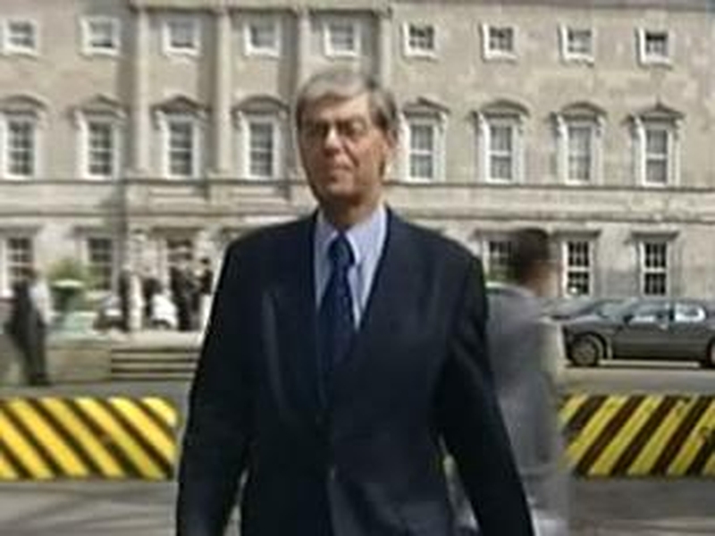 Alan Dukes - Critical of FG position