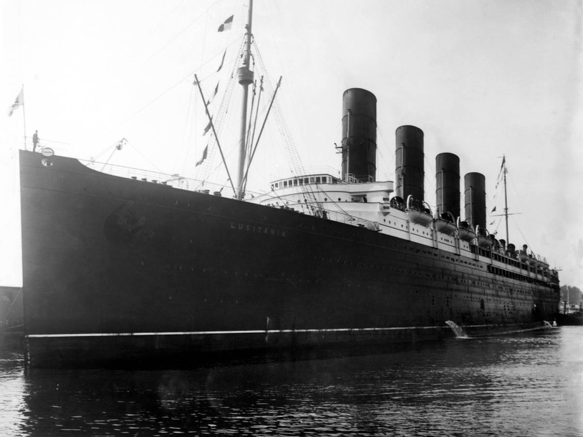 Man injured while diving near Lusitania site