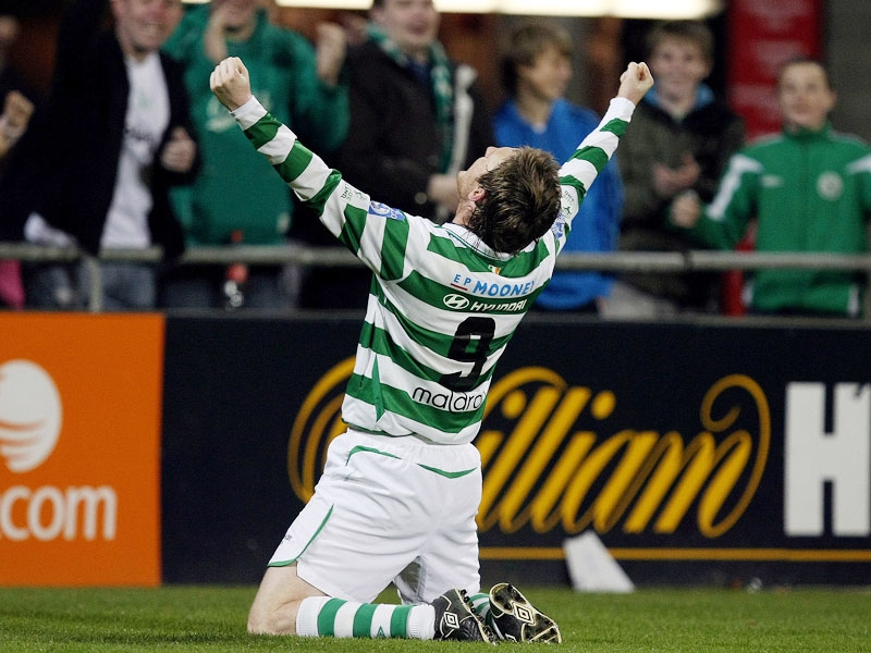 Gary Twigg celebrates his winner