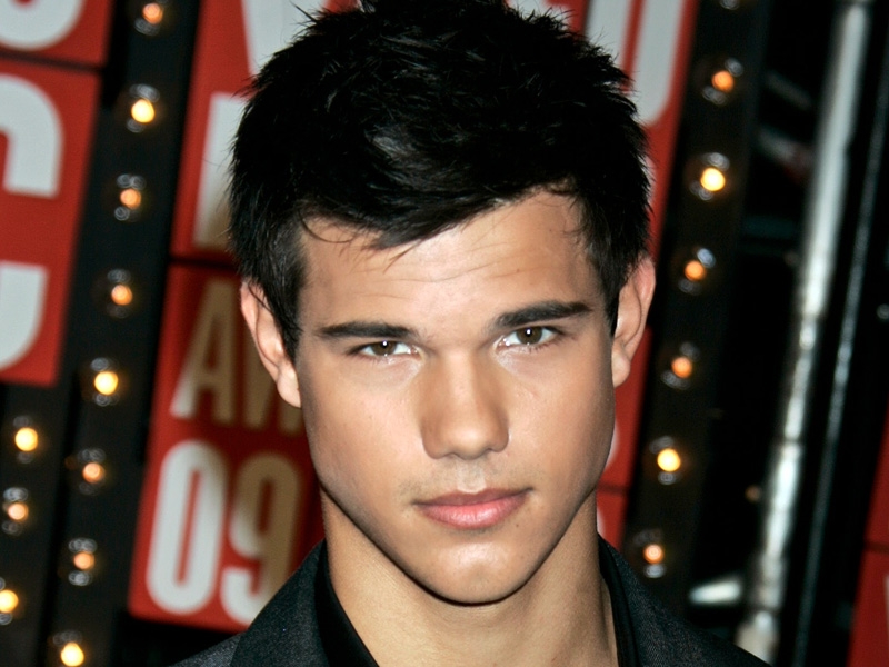 Lautner - Taylor Swift described him as an "amazing guy".