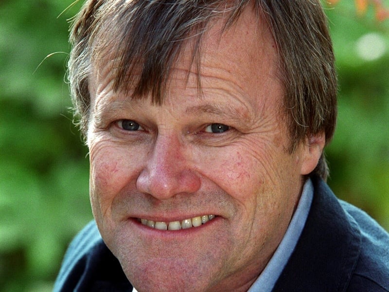 Roy - Lots of trouble on the way