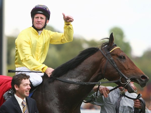 Mick Kinane aboard Sea The Stars after their victory in the Longchamp highlight