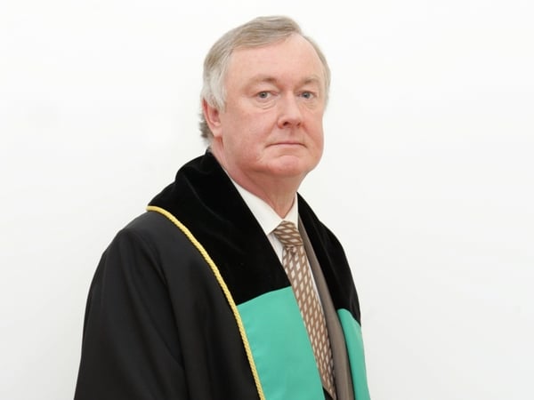 John O'Donoghue - Pressure over expenses