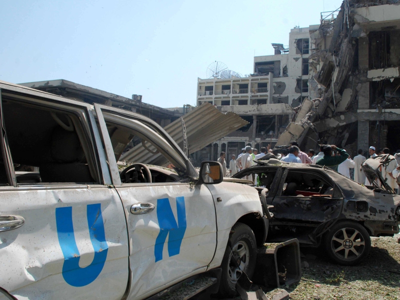 Pakistan - Fears over security