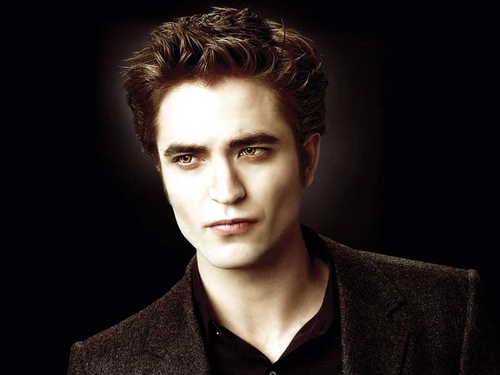Pattinson - Promises a 'serious' movie in Eclipse