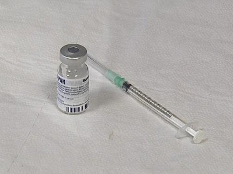 Swine flu vaccine - HSE urges those at risk to get vaccine