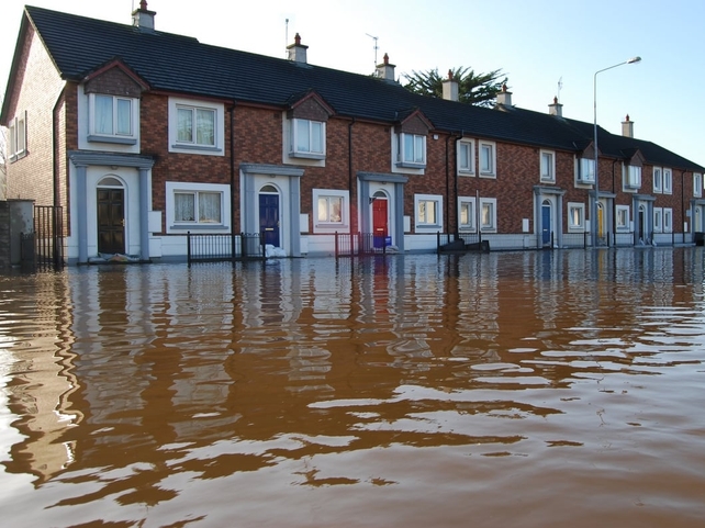 Sandbags keep water out of homes in Clonmel(Credit: Jacob Zdun)