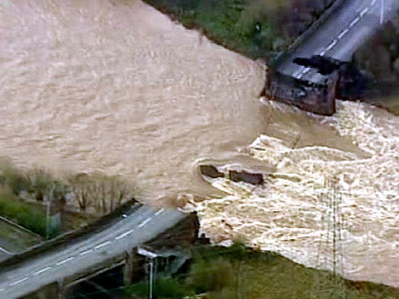 Cumbria - Northside bridge outside Workington which collapsed