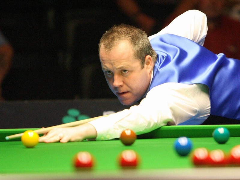 John Higgins edged out Fergal O'Brien at the China Open
