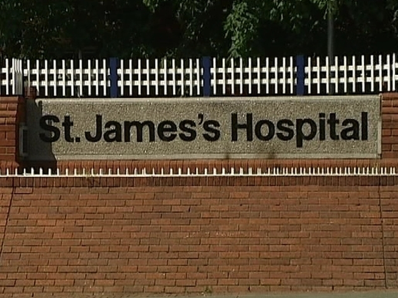St James's Hospital - Man rescued from River Liffey dies