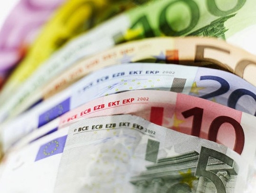 Euro slumps - New 14-month low