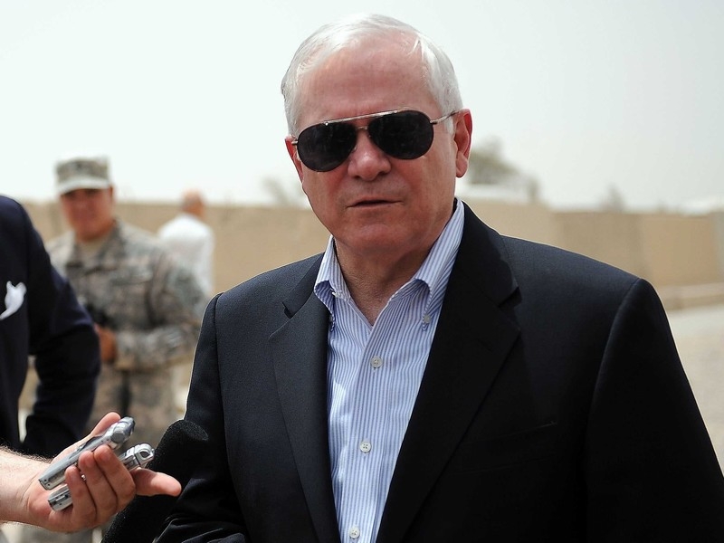 Robert Gates - Talks on the introduction of extra troops
