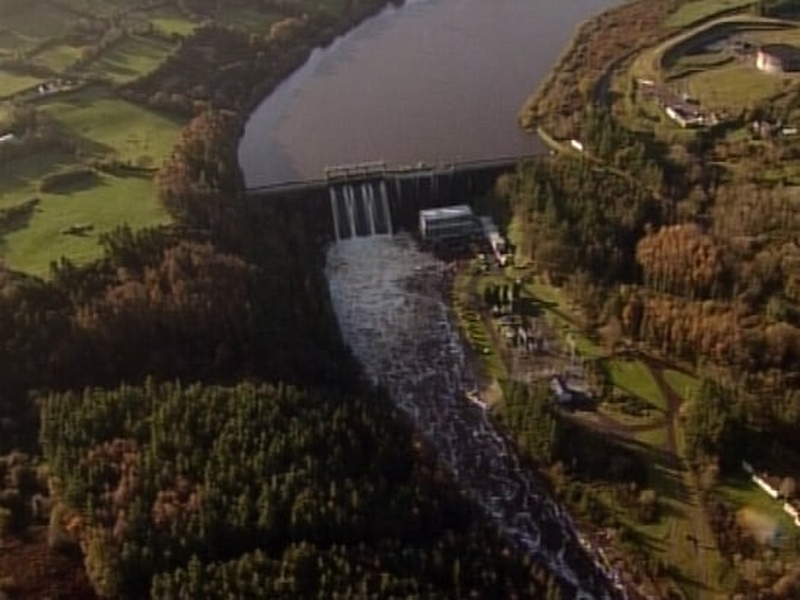 The flow of water through Inniscarra Dam is to increase to 165,000 litres/second