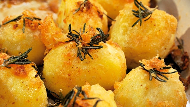 Roasted Garlic Potatoes