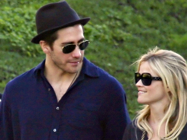 Gyllenhaal and Witherspoon - No longer dating