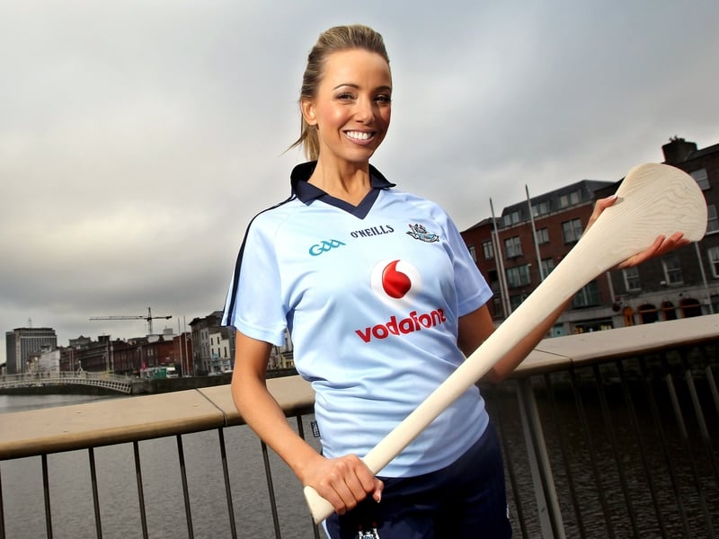 Model Suzanne McCabe proudly displays the new Dublin jersey