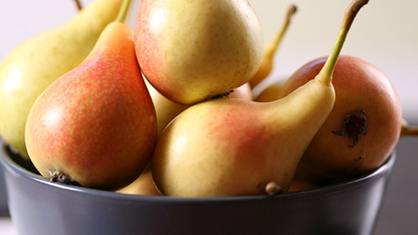 Baked Pears with Warm Blueberry Syrup
