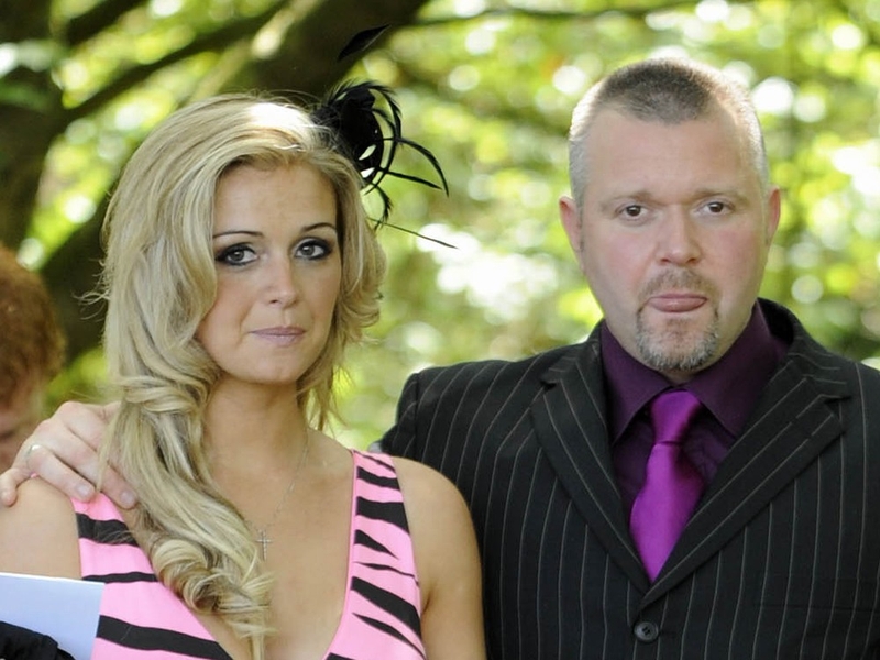 Dooley, Day - Darren has seperated from wife Stephanie