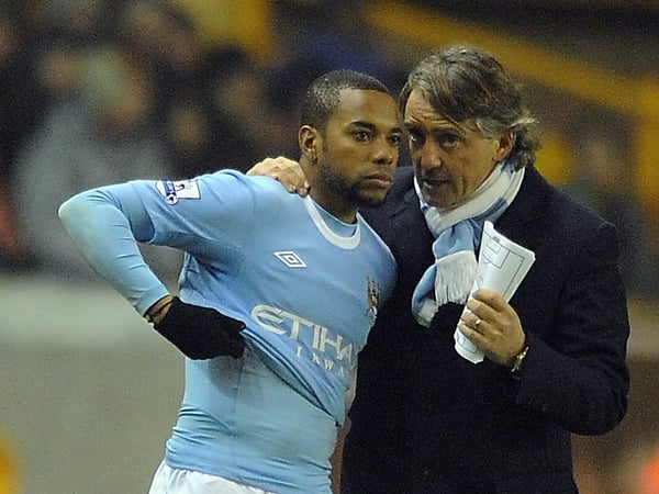 Robinho has questioned the tactics of Roberto Mancini, and all European managers
