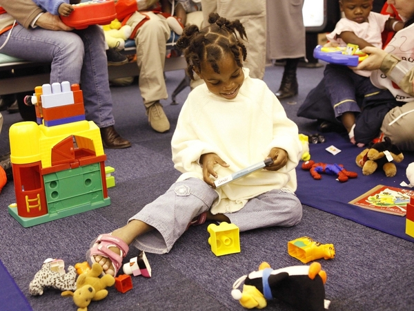 Haiti - Concerns over number orphaned by earthquake