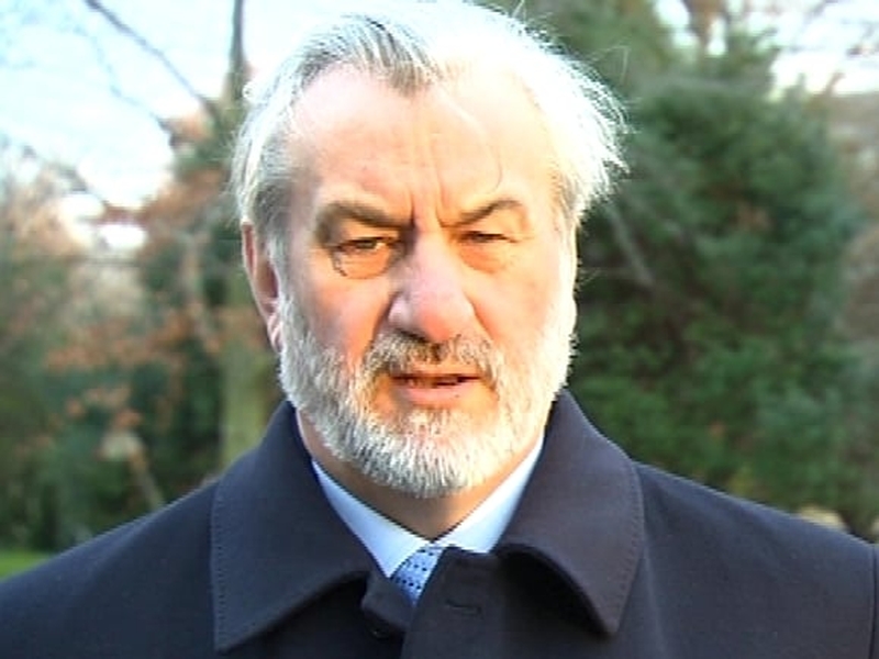 Ní ghéillfidh Mulvey d'iarratas Jock O'Connor agus SIPTU éirí as Cathaoirleacht an Choimisiúin um Chaidreamh san Áit Oibre