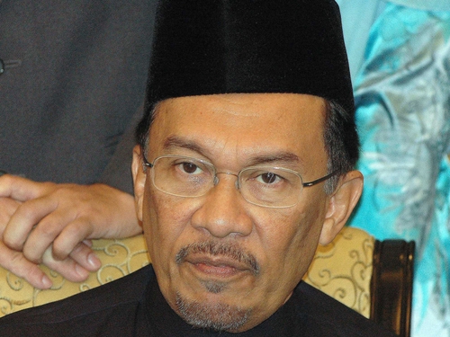 Anwar Ibrahim - Denies charge