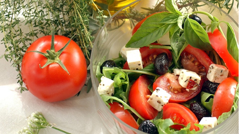 Broccoli, Feta and Cherry Tomato Salad