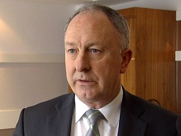Dermot Ahern - To attend meeting at Stormont