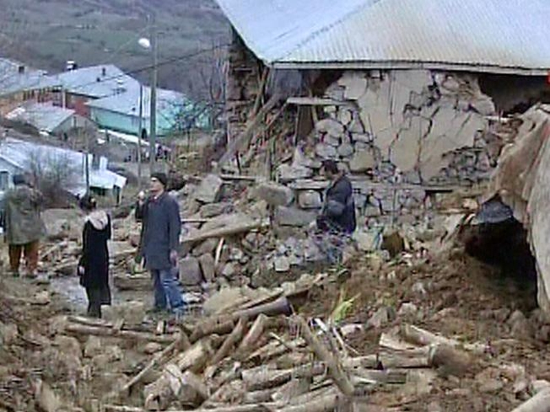 Turkey - 30 minor aftershocks
