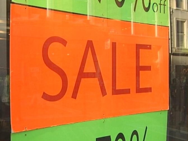 UK retail sales - March sees rise of 0.4%