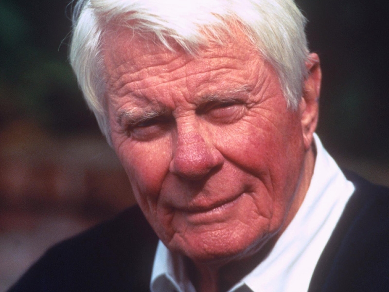 Peter Graves - Died of suspected heart attack