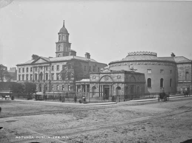 Rotunda Hospital, Dublin. Lawrence Collection: 1880-1910