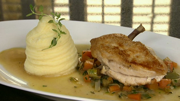 Roast Chicken with Lemon, Garlic and Thyme