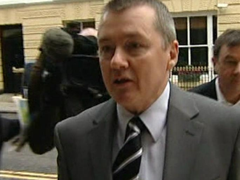 Willie Walsh - 'Many crew will ignore pointless strike'