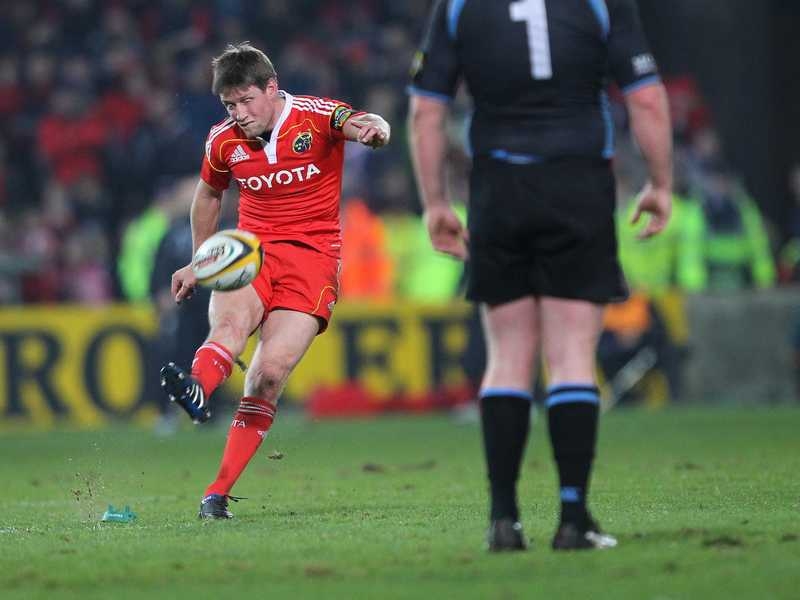 Ronan O'Gara put in an impressive shift for Munster at Thomond Park