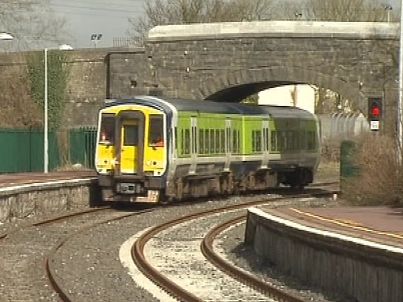 Western rail corridor - First service between Galway and Limerick in 34 years