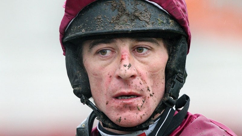 Sir Des Champs justified favouritism in the Navan Golf Club Open For Membership Hurdle under Davy Russell