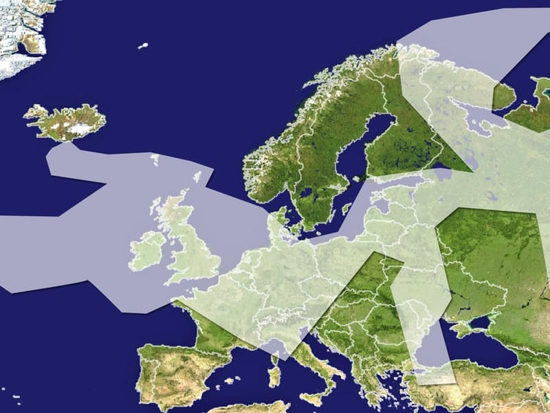 Europe - Thousands of flights grounded