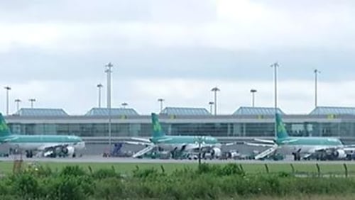 Aer Lingus - Cancelling some flights next year