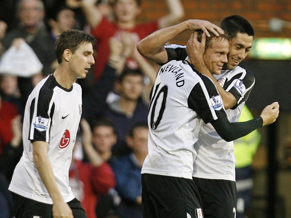 Erik Nevland's goal for Fulham was in vein but the Cottagers have a Europa League semi-final second leg with Hamburg to look forward to