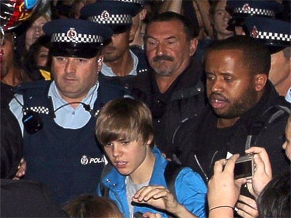 Justin Bieber - frenzied arrival in New Zealand