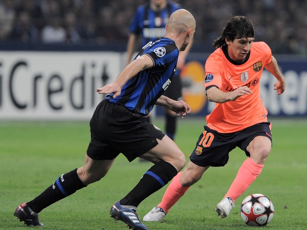 Esteban Cambiasso and his Internazionale colleagues shackled Lionel Messi at Camp Nou