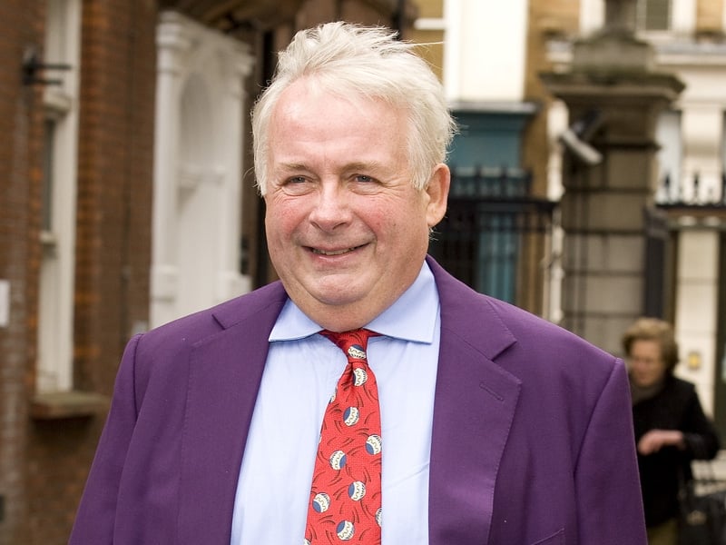 Biggins - Would love to appear on the Dancing on Ice panel for TV