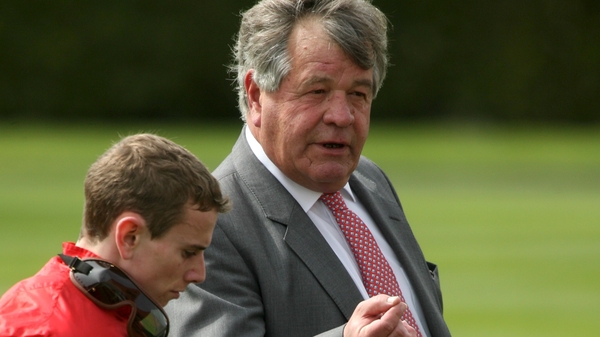 Ryan Moore is free to ride for Ed Dunlop as his boss Michael Stoute looks certain to have no runner in the fillies Classic