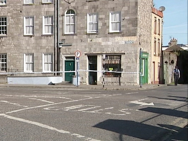 Limerick - Man shot in St John's Square