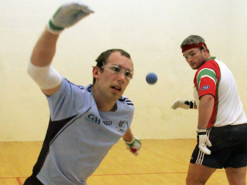 The top two seeds Eoin Kennedy &amp; Dessie Keegan in action