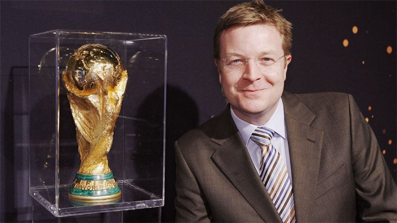 Darragh Maloney and the World Cup Trophy.