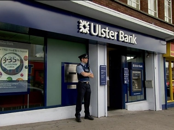 Sundrive Road - Man ordered to take out money